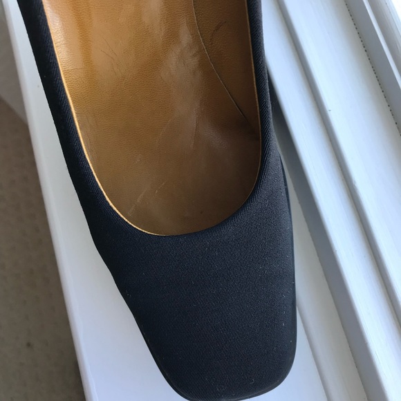 ClaudiaCiuti / Stuart Weitzman  crepe heels 👠9M for your holiday parties - Picture 5 of 6